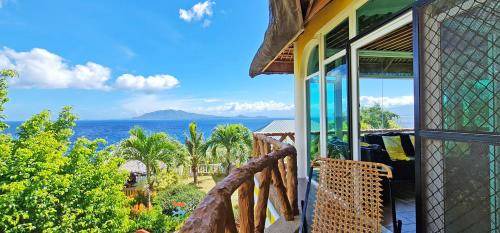 Batangas City Hotel | 100 m² Hotel ∙ 15 guests