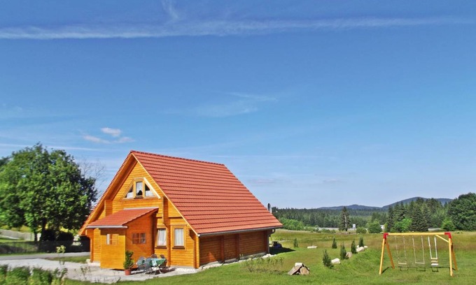 Philippsreut House | 100 m² House ∙ 2 bedrooms ∙ 6 guests