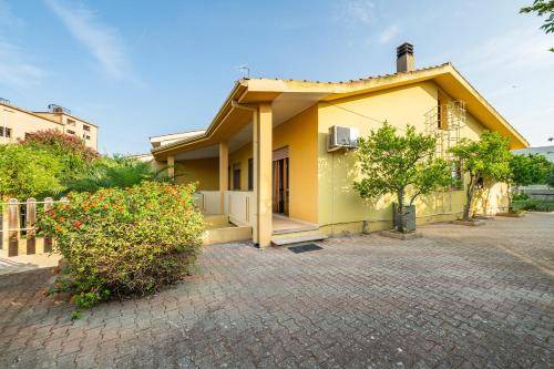 San Giovanni Suergiu House | 100 m² House ∙ 2 bedrooms ∙ 6 guests