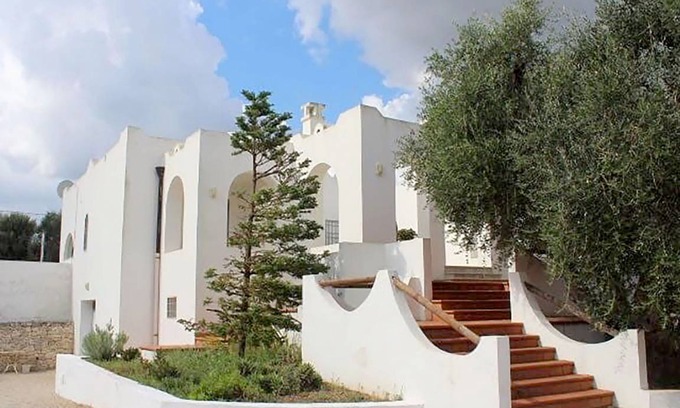 Ostuni Villa | 100 m² Villa ∙ 3 bedrooms ∙ 6 guests