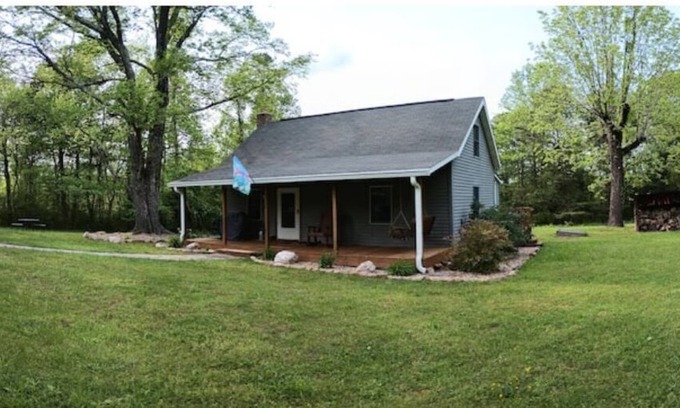 Staunton River Cabin | 100acre Woods Cabin Retreat