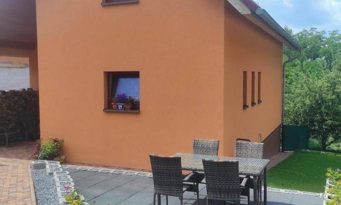 Humpolec House | 101 m² House ∙ 1 bedroom ∙ 7 guests