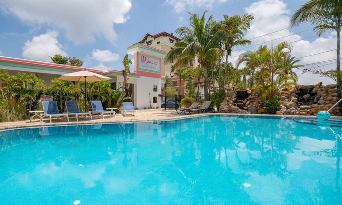 Bay Esplanade Apartment | 102 · ☀Pool✔ Kitchen✔ Beach✔ Self Checkin✔ Free Parking✔