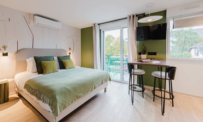 Annecy Apartment | 103 - Appart'Hôtel Neostelia-Annecy