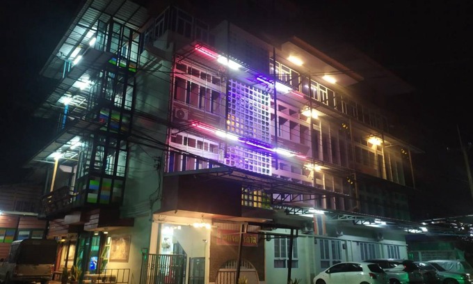 Sisaket Hotel | 11 m² Hotel ∙ 2 guests