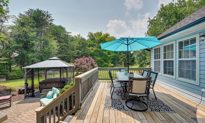 Browns Summit House | 11 Mi to Greensboro: Family Home w/Hot Tub
