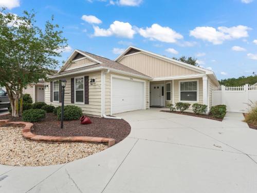 Lake Sumter Landing Villa | 1106 Z3A VILLAGE OF BRIDGEPORT at CREEKSIDE LANDING by REMAX Premier
