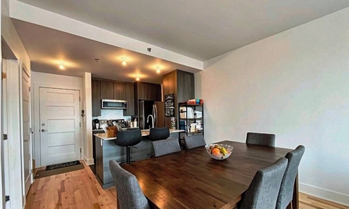Maisonneuve Apartment | #114 Splendid Unit on 2 Floors, Terrace, Parking
