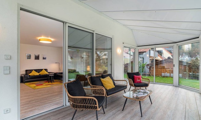 Calmbach Apartment | 115 m² Apartment ∙ 2 bedrooms ∙ 5 guests