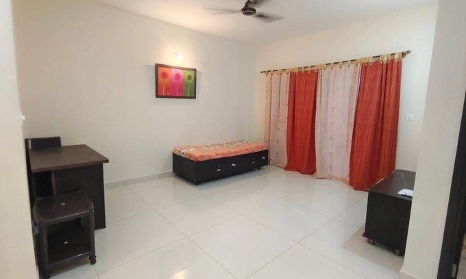 Krishnarajapura Apartment | 116 m² Apartment ∙ 2 bedrooms ∙ 6 guests