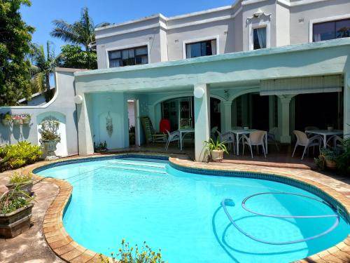 Umhlali Beach Bed & Breakfast | 12 m² Bed and breakfast ∙ 2 guests