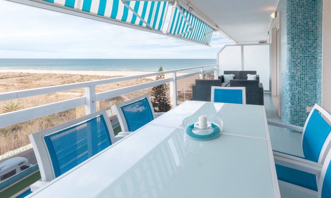 Playa de Gandia Apartment | 120 m² Apartment ∙ 3 bedrooms ∙ 6 guests