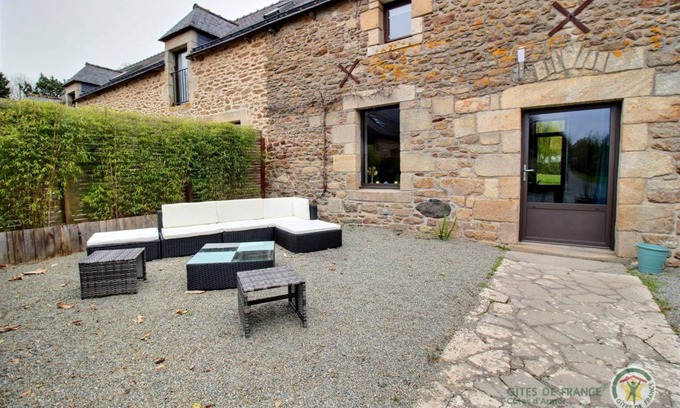 Pluduno House | 120 m² Gîte ∙ 5 bedrooms ∙ 10 guests