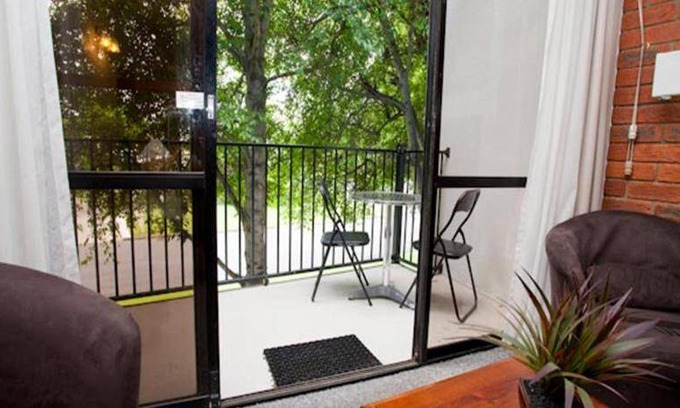 Traralgon Hotel | 120 m² Motel ∙ 2 bedrooms ∙ 127 guests