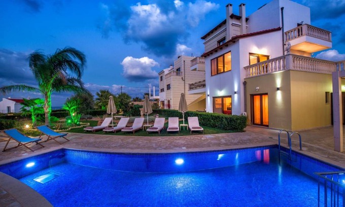 Skotino Resort | 120 m² Resort ∙ 2 bedrooms ∙ 6 guests