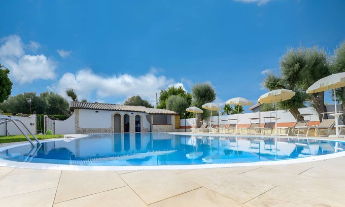 Syracuse Villa | 120 m² Villa ∙ 3 bedrooms ∙ 5 guests