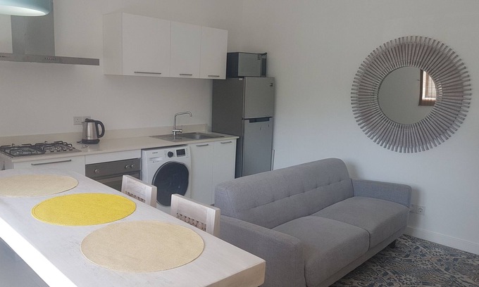 Ebene Apartment | 121 Ebene by StayIn
