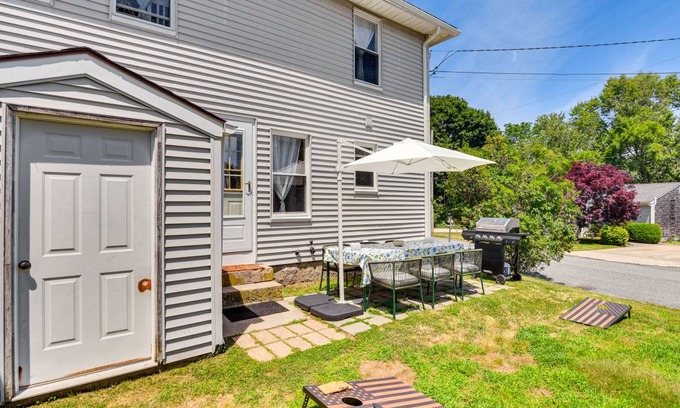 Wakefield-Peacedale Apartment | 121 m² Apartment ∙ 3 bedrooms ∙ 6 guests