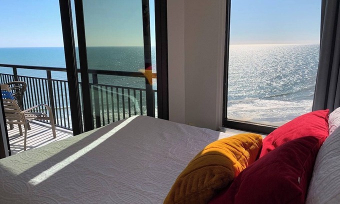 Myrtle Beach Apartment | 1210/2 · Blue Horizon Escape Pet friendly