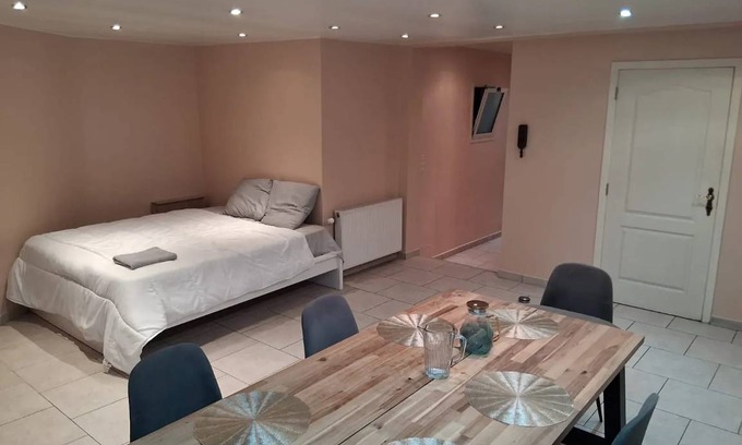 Vorst House | 125 m² House ∙ 2 bedrooms ∙ 6 guests