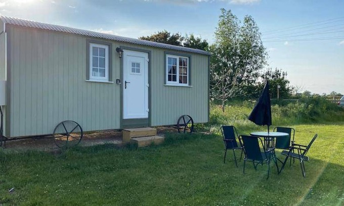 Uckington Apartment | 13 m² Apartment ∙ 1 bedroom ∙ 3 guests