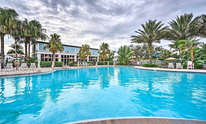 Davenport House | 13 Mi to Disney: Davenport Townhome w/Patio!