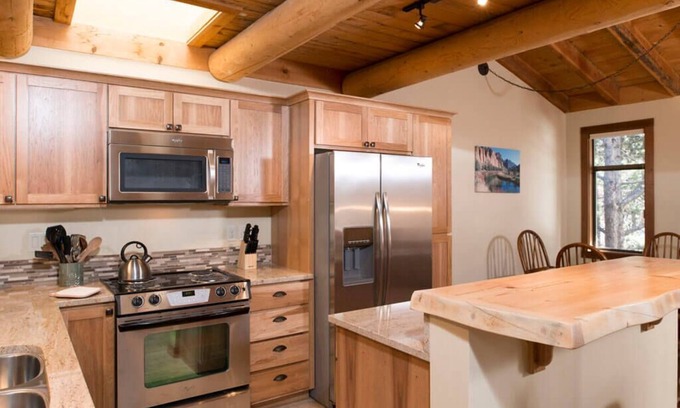 Sunriver Condo | 13 Wildflower | 2 BR/2 BA, Sleeps 6