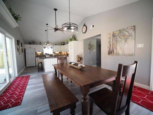Conneaut Lake Apartment | 130 m² Apartment ∙ 3 bedrooms ∙ 8 guests