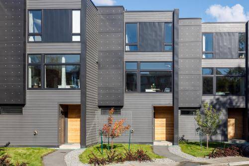 South Addition House | 130 m² House ∙ 2 bedrooms ∙ 4 guests