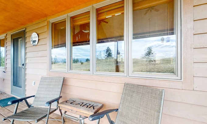 Glacier View Meadows House | 130 m² House ∙ 3 bedrooms ∙ 6 guests