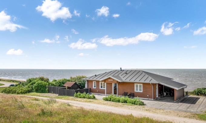 Sjaelborg House | 135 m² House ∙ 1 bedroom ∙ 4 guests