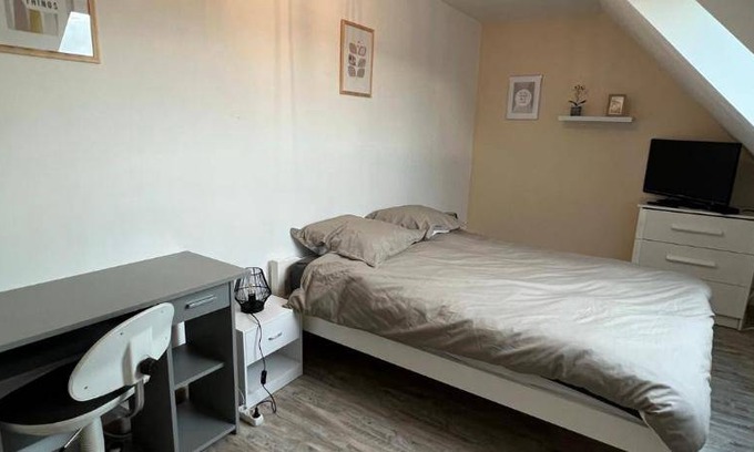 Glos Bed & Breakfast | 14 m² Bed and breakfast ∙ 1 bedroom ∙ 2 guests
