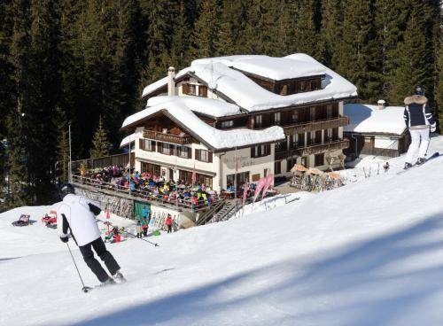 Conters im Prattigau Hotel | 14 m² Hotel ∙ 4 guests