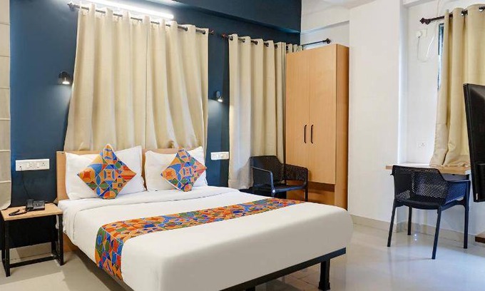 Pimpri - Chinchwad Hotel | 14 m² Hotel ∙ 4 guests