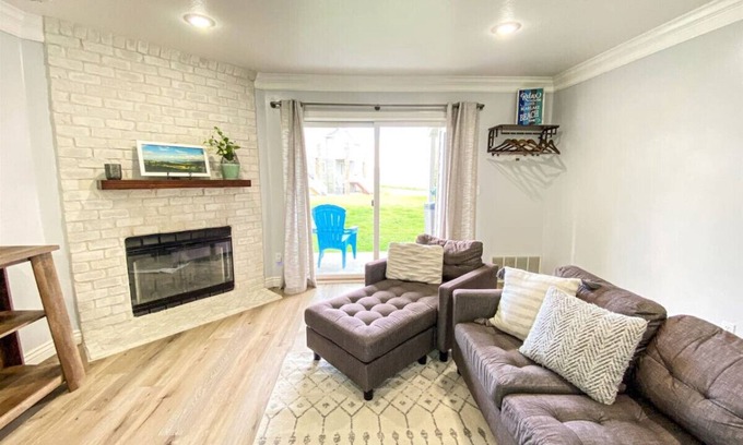 Harbor Village Condo | 14-Plex #117 - 2-bedroom ground level condo