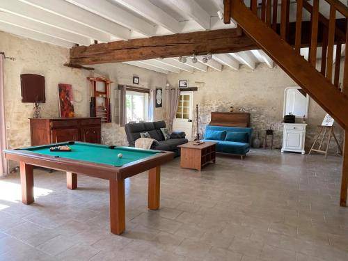 Saint-Romain-sur-Cher Bed & Breakfast | 140 m² Bed and breakfast ∙ 10 guests