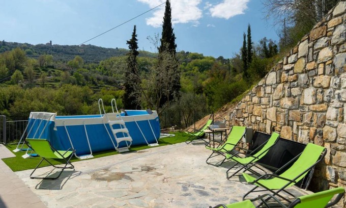 Pontedassio Apartment | 140 m² Apartment ∙ 3 bedrooms ∙ 6 guests