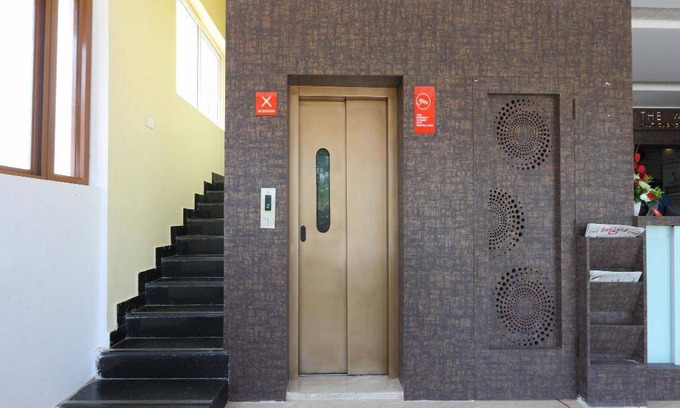 Siruseri Hotel | 15 m² Hotel ∙ 3 guests