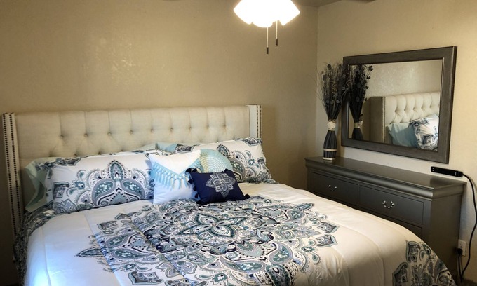 Eagle Pass Apartment | 15 minutes from the border or the Kickapoo Lucky Eagle Casino