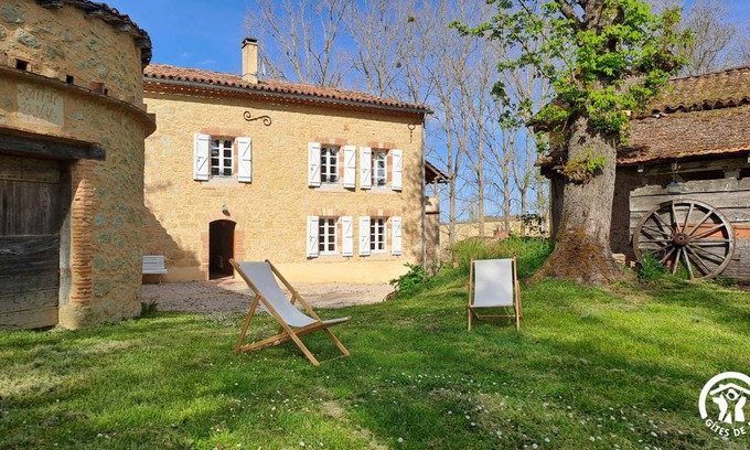 Saint-Paul-Cap-de-Joux House | 150 m² Gîte ∙ 3 bedrooms ∙ 8 guests