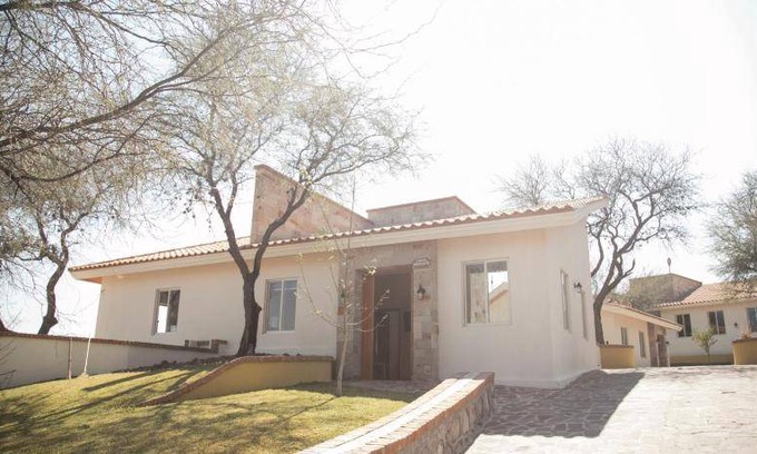 San Juan de los Lagos Resort | 150 m² Resort ∙ 10 guests