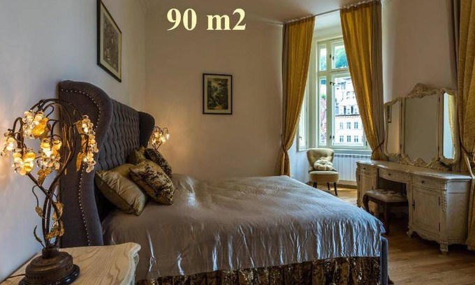 City Centre Apartment | 150 m² Apartment ∙ 3 bedrooms ∙ 7 guests