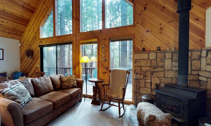 Arnold Cabin | 150 m² Cabin ∙ 3 bedrooms ∙ 8 guests