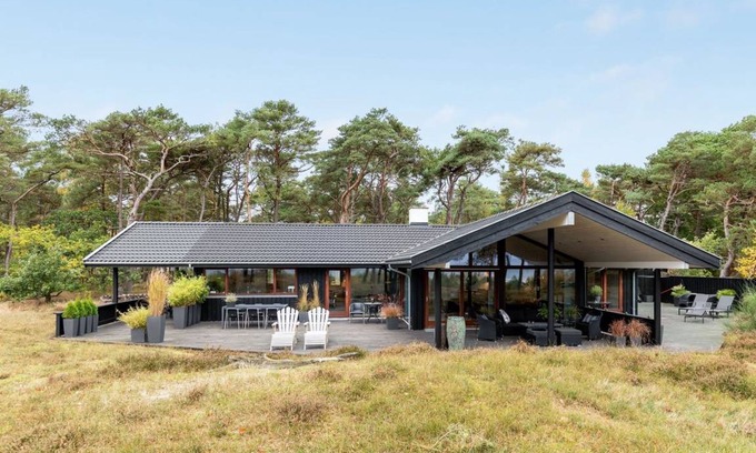 Dueodde House | 150 m² House ∙ 1 bedroom ∙ 6 guests