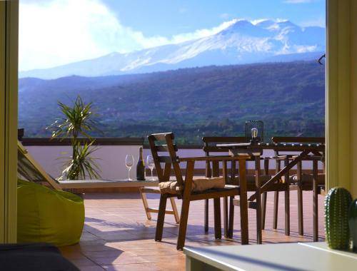 Fiumefreddo di Sicilia Apartment | 150 m² Apartment ∙ 2 bedrooms ∙ 6 guests