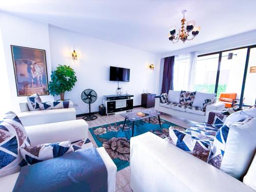 Kilimani Apartment | 1506 Skyline Serenity at Roseville - Rooftop Pool, Gym & Prayer Room