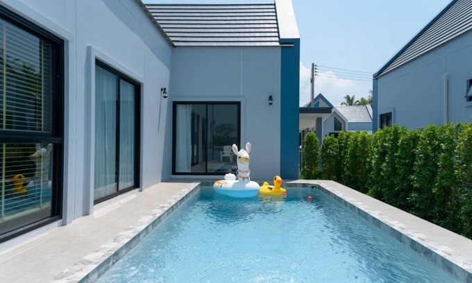 Surat Thani Villa | 152 m² Villa ∙ 3 bedrooms ∙ 9 guests