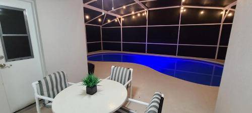 Clear Creek House | 153 m² House ∙ 5 bedrooms ∙ 11 guests