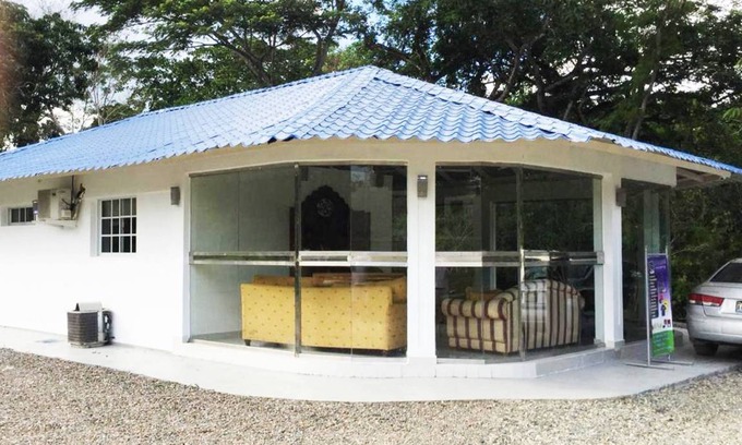 Santiago Province House | 160 m² Farmhouse ∙ 2 bedrooms ∙ 6 guests