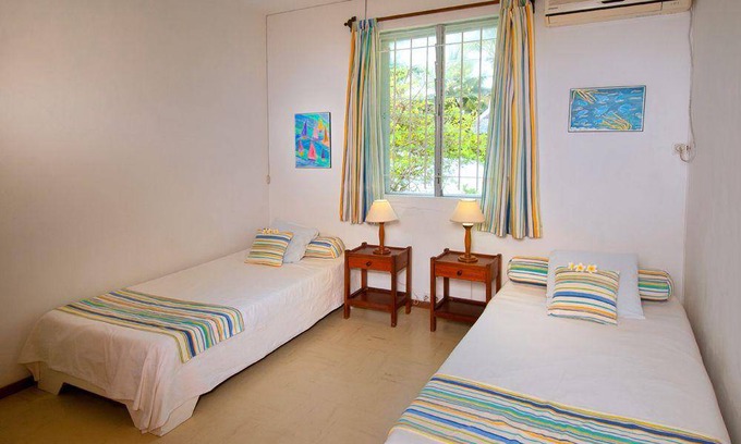 Pointe D'esny House | 160 m² House ∙ 2 bedrooms ∙ 6 guests